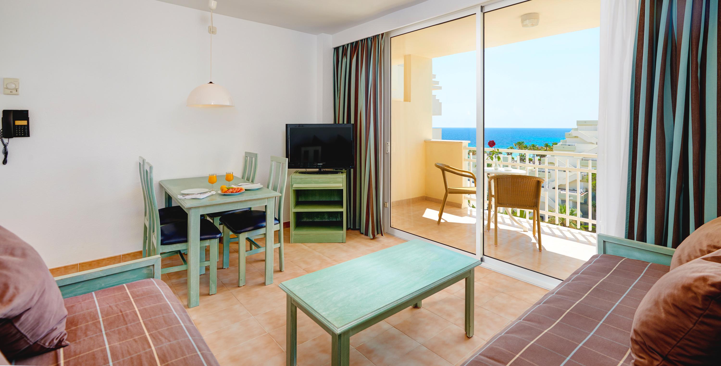 Hotel SeaSun Siurell Sa Coma  Esterno foto