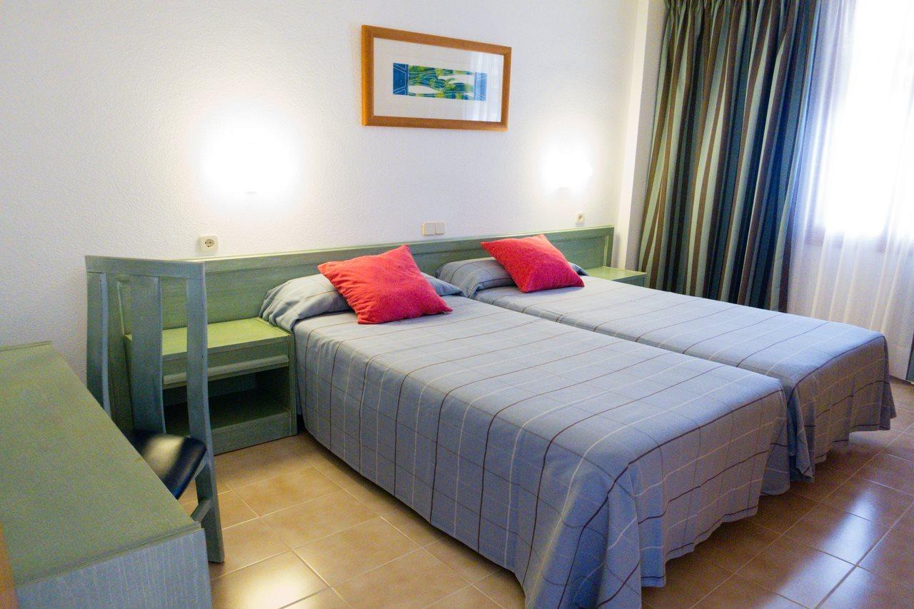 Hotel SeaSun Siurell Sa Coma  Esterno foto